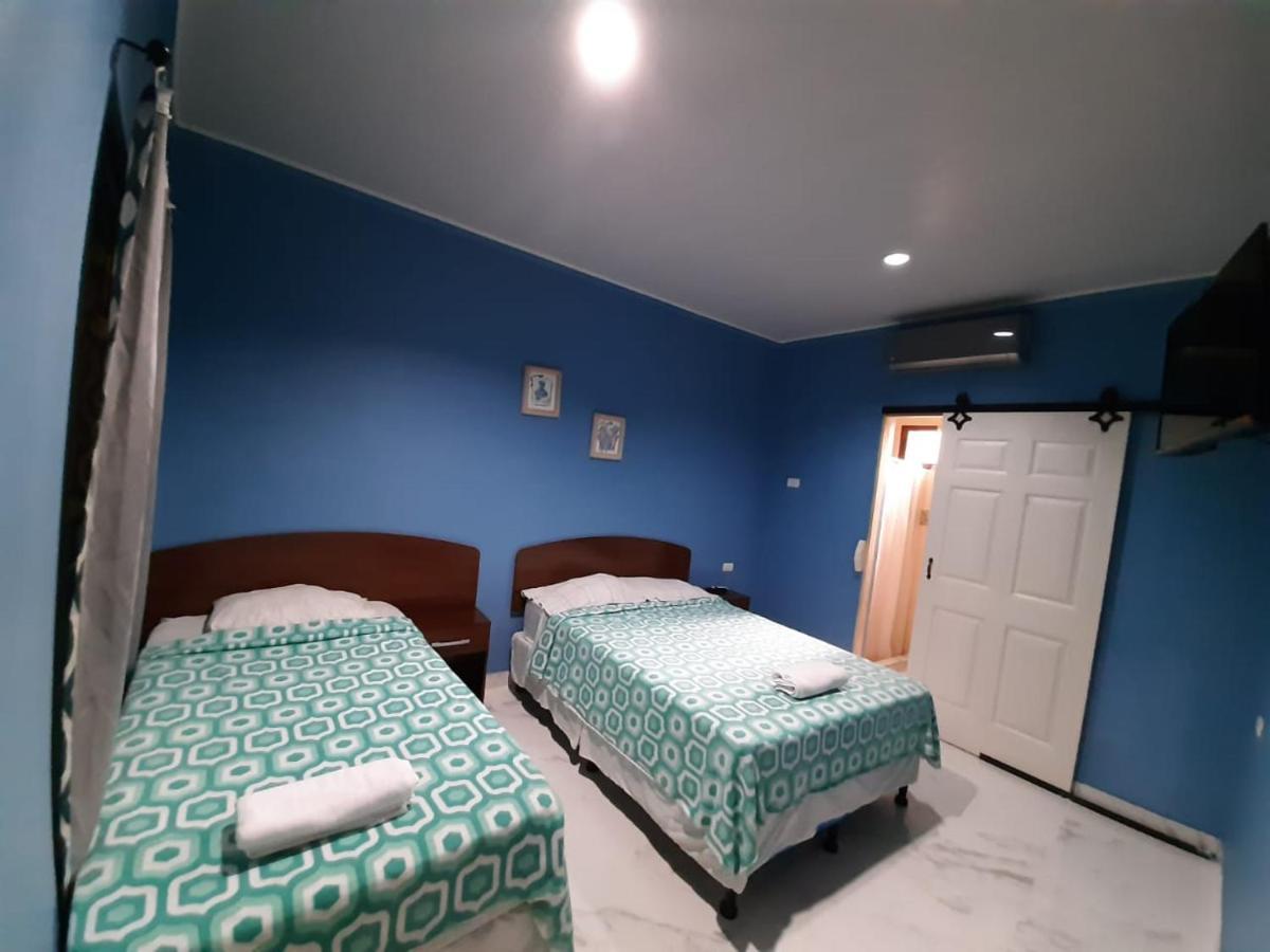 Hotel Casa Blanca León Екстериор снимка