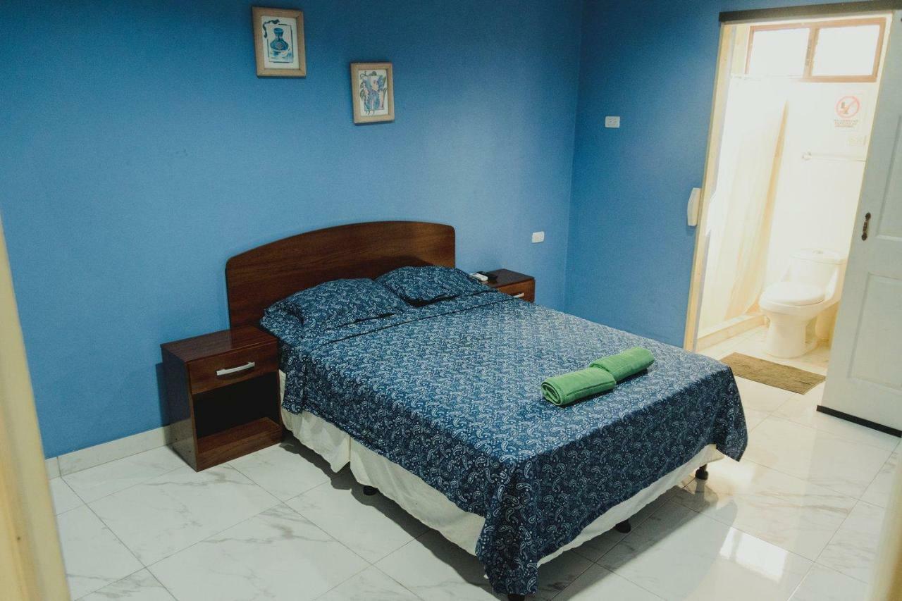 Hotel Casa Blanca León Екстериор снимка