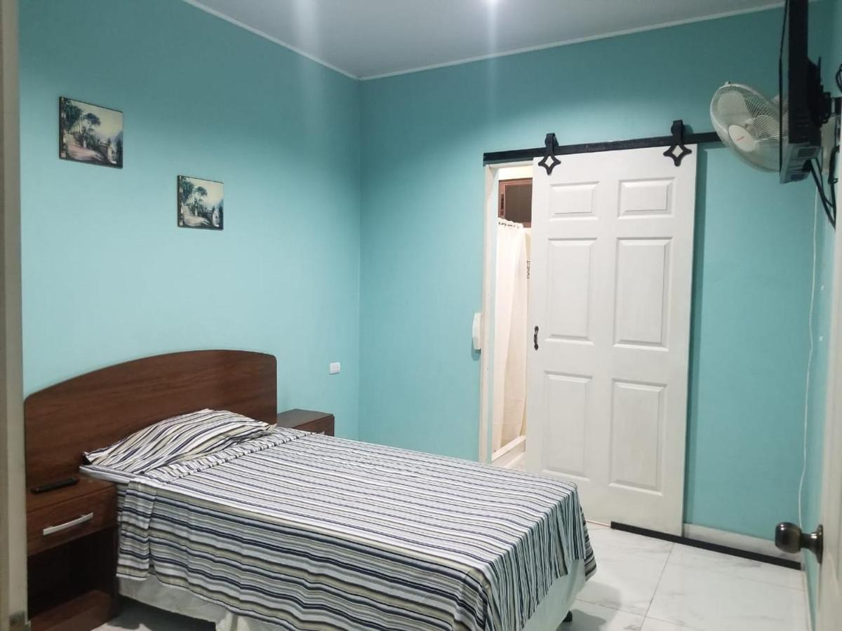 Hotel Casa Blanca León Екстериор снимка